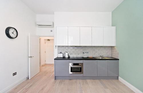 Covent Garden House | Interlude House B by City Living London