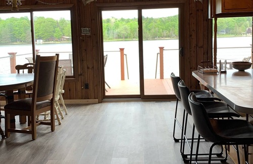 Central Lake Cottage | Intermediate Lake Paradise! June 2024 Dates Still Available. Book Today!