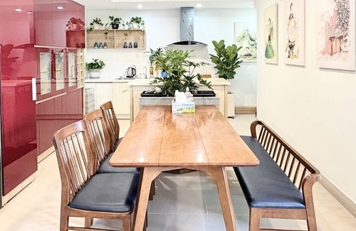 Downtown Ho Chi Minh City Apartment | International Residence