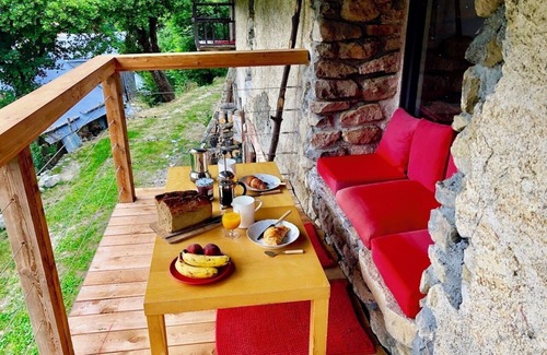 Reallon Cottage | "into the wild, Cottage. Parc des Ecrins/Serre Ponçon