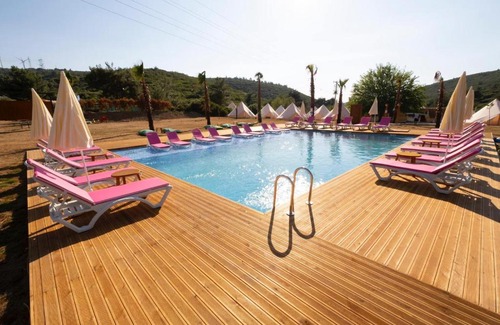 Urla Other | İnto the wild glamping