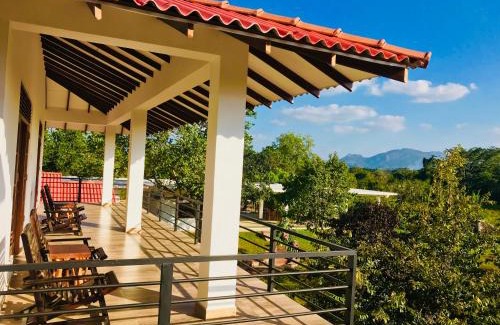 Inamaluwa Hotel | Into The Wild Sigiriya