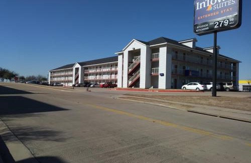 North Richland Hills Hotel | InTown Suites Extended Stay Dallas TX - North Richland Hills