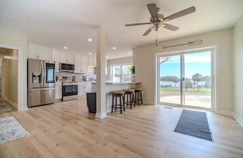 McCutcheon Field House | Intracoastal Retreat