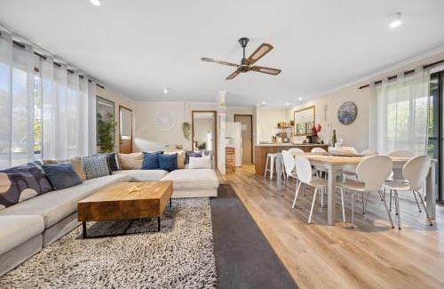 Inverloch House | INVERLOCH - 2 Separate Houses in one!
