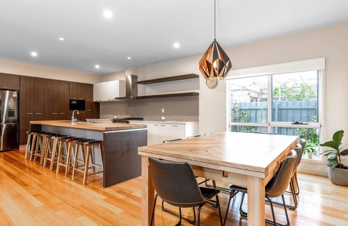 Inverloch House | Inverloch Oasis - L Oasi de Invy