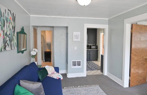 Coos Bay Apartment | #InvestREPM Heritage House Private Suite