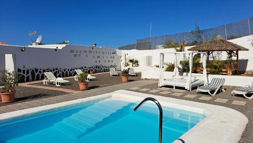 San Bartolome de Tirajana Apartment | Inviting 1-bedroom house 'Esquina' Finca Vistamar