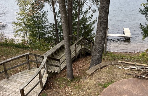 Webster House | Inviting 4BR/3Bath Home w/hot tub on crystal clear Devil's Lake in Webster, WI