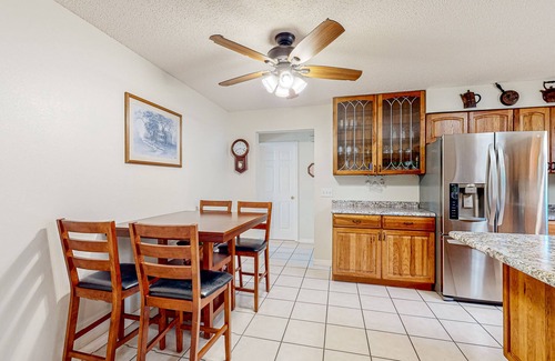 Ono Island House | Inviting dog-friendly home with pool, hot tub, enclosed yard, & W/D