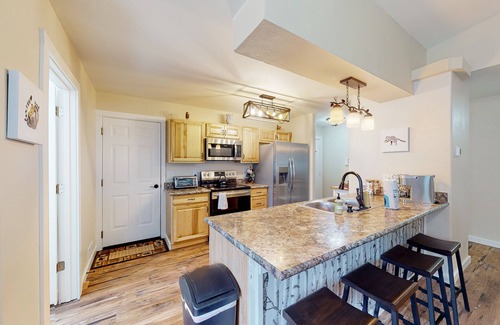 Post Falls House | Inviting dog-friendly home with hot tub, grill, patio, central AC, & W/D