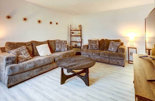 Frankfort House | Inviting Frankfort Home Near Bourbon Trail!