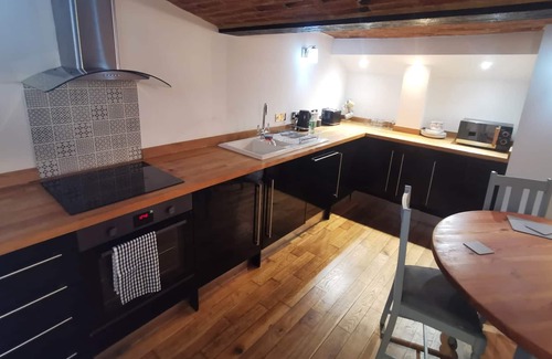 Banbury Apartment | Inviting No.2 - The Vault