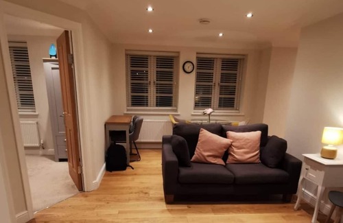Banbury Apartment | Inviting No.9 - Park Place
