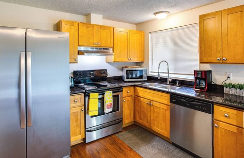 Riverbend House | Inviting North Bend Home: 21 Miles to Ski Slopes!