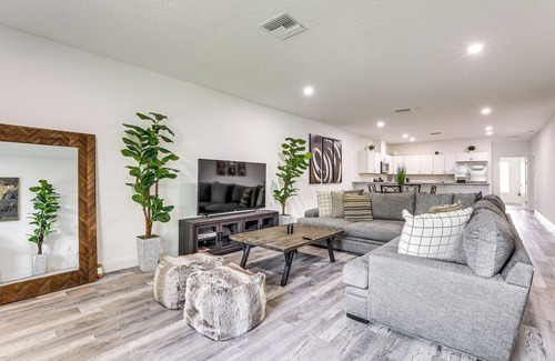 Memphis Condo | Inviting Palmetto Condo: 11 Mi to Beach!