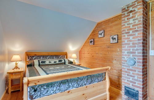 Pittsburg House | Inviting & Spacious Vacation Rental in Pittsburg!