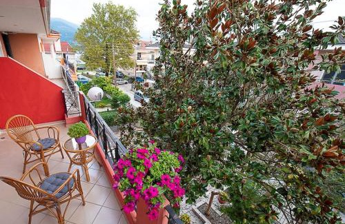 Ioannina Apartment | Ioanna's Mansion - By the lake