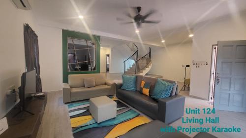 Tersusun Bercham House | Ipoh Family Villa-Spacious Stay for 21 or 42Pax
