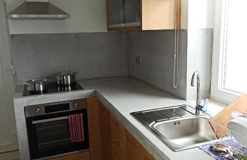 Perama Apartment | Irene's Garden
