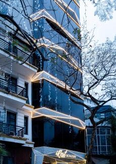 Ngoc Khanh Hotel | iRest Signature Ba Dinh Lakeside