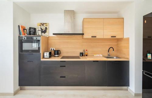 Padron Apartment | Iria Gardens