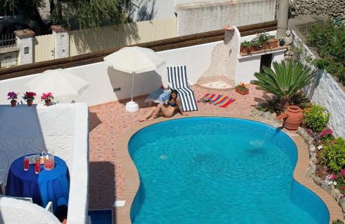 Forio Hotel | Iris Hotel