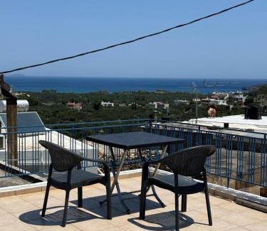 Kalo Chorio Apartment | iris house