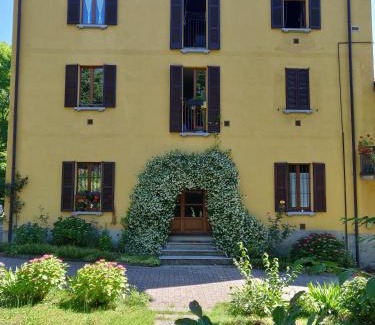 Villa Guardia Apartment | IRIS