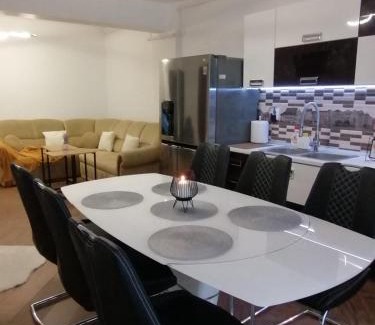 Floresti Apartment | Iris Vivo Mall