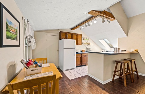 Fish Creek Apartment | Irish Hospitality In County Door!