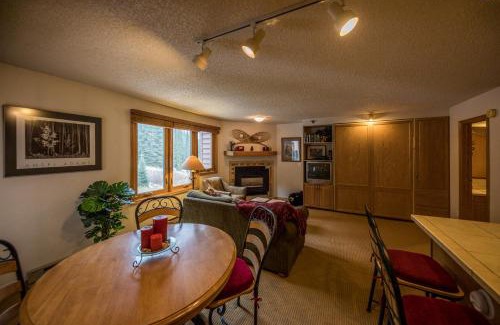 Winter Park House | Iron Horse Building D Unit 4104