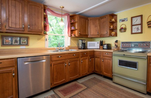 Hammondsport House | Ironwood: Amazing Keuka Lake Views!