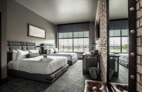 Indianapolis Hotel | Ironworks Hotel Indy