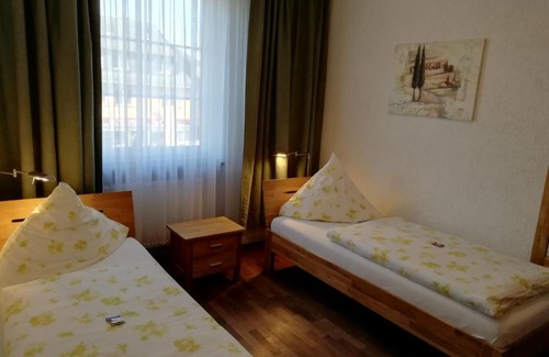 Neu-Isenburg Hotel | Isenburger Hof