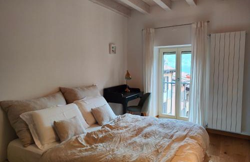 Lovere Old Town Apartment | IseoLakeRental - La finestra sul lago