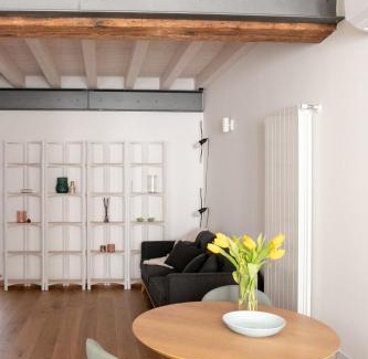Lovere Old Town Apartment | IseoLakeRental - La finestra sul lago