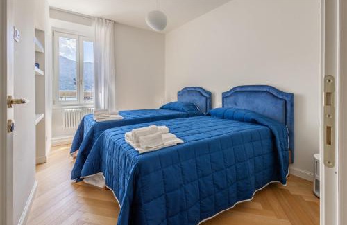 Lovere Old Town Apartment | IseoLakeRental - La Terrazza sul Porto