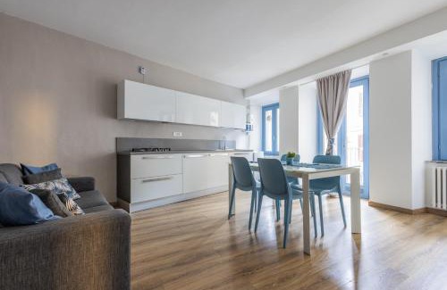 Lovere Old Town Apartment | IseoLakeRental - Palazzo Cinquecento