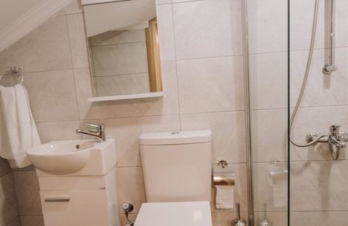 Macka Hotel | Iskalita Otel