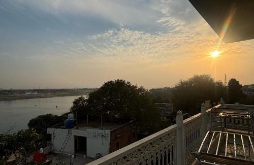 Allahabad Hotel | ISKCON Prayagraj Guest House