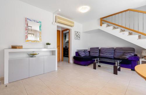 Miami Platja House | Isla Bonita