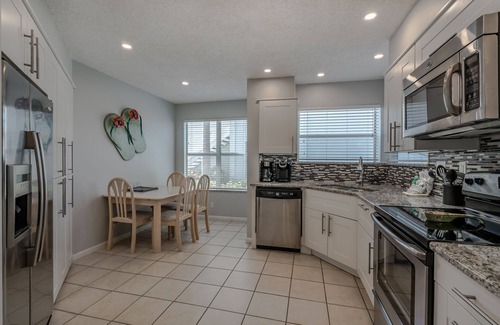 Isla del Sol Condo | Isla Del Sol Rentals St. Petersburg