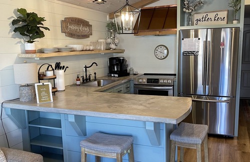 Iuka Cottage | Isla's Cottage Beautiful Cottage w/Boat Parking