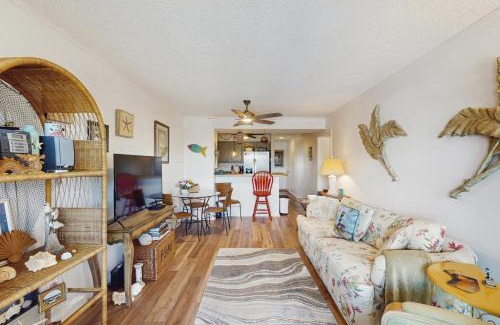 Atlantic Beach Apartment | Island Beach & Racquet Club B109
