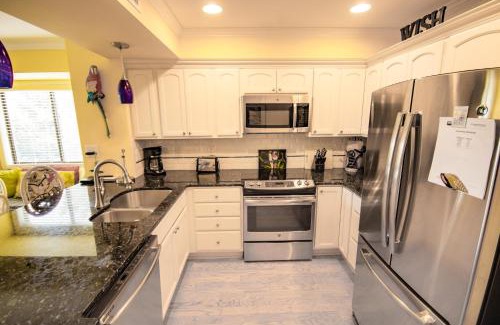 Atlantic Beach Apartment | Island Beach & Racquet Club H-205