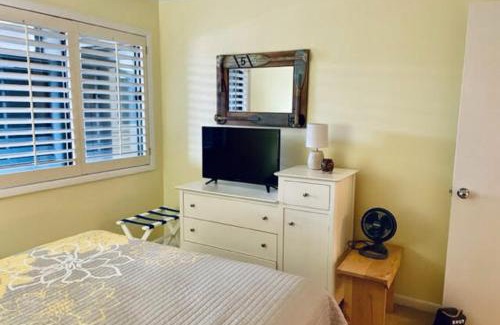 Atlantic Beach Apartment | Island Beach & Racquet Club G106