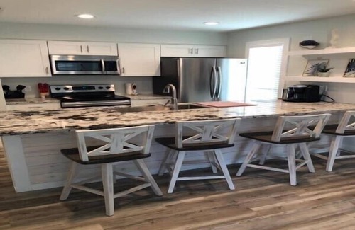 Port Aransas Condo | Island Dunes Condo's-#1301-One Block from Beach.