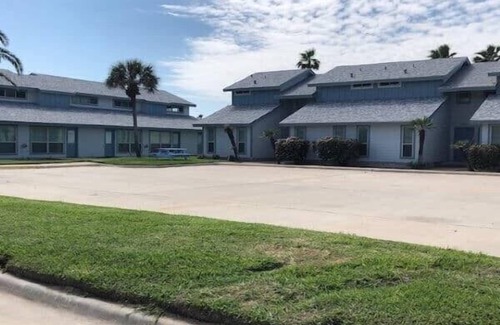 Port Aransas Condo | Island Dunes Condo's-#1301-One Block from Beach.