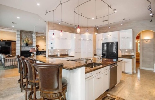 Englewood House | "Island Elegance" with Dockage